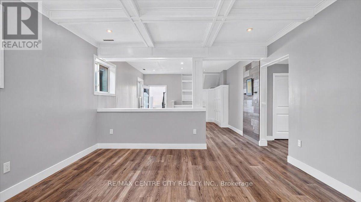 59 BRIDLE PATH - Image 26