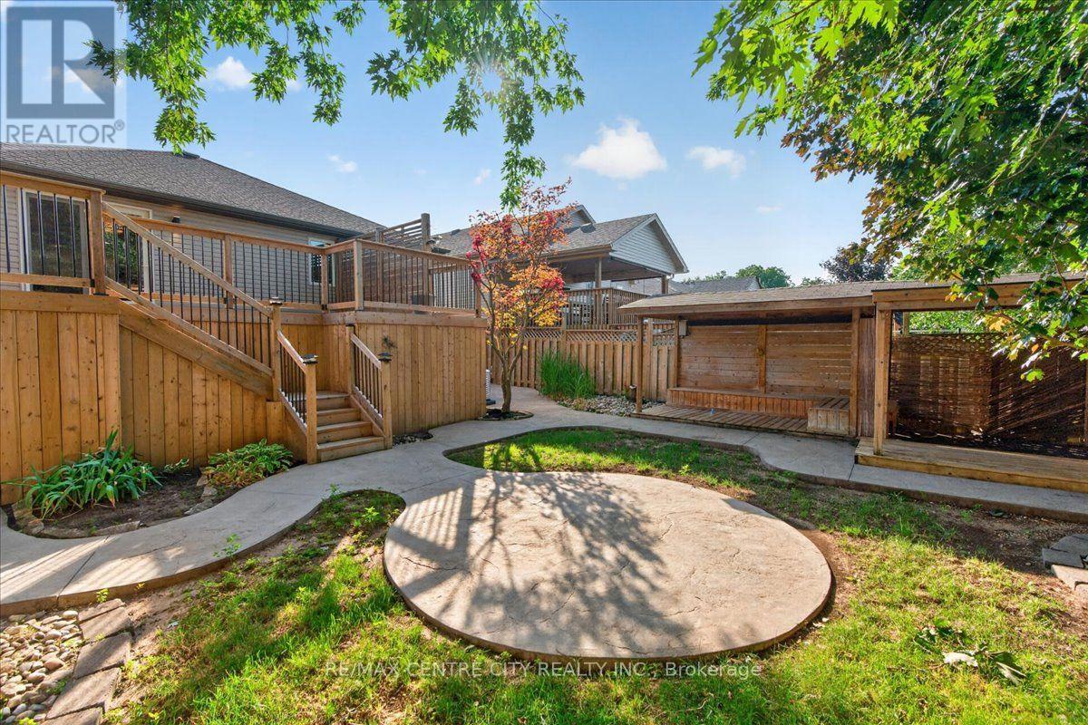 59 BRIDLE PATH - Image 39