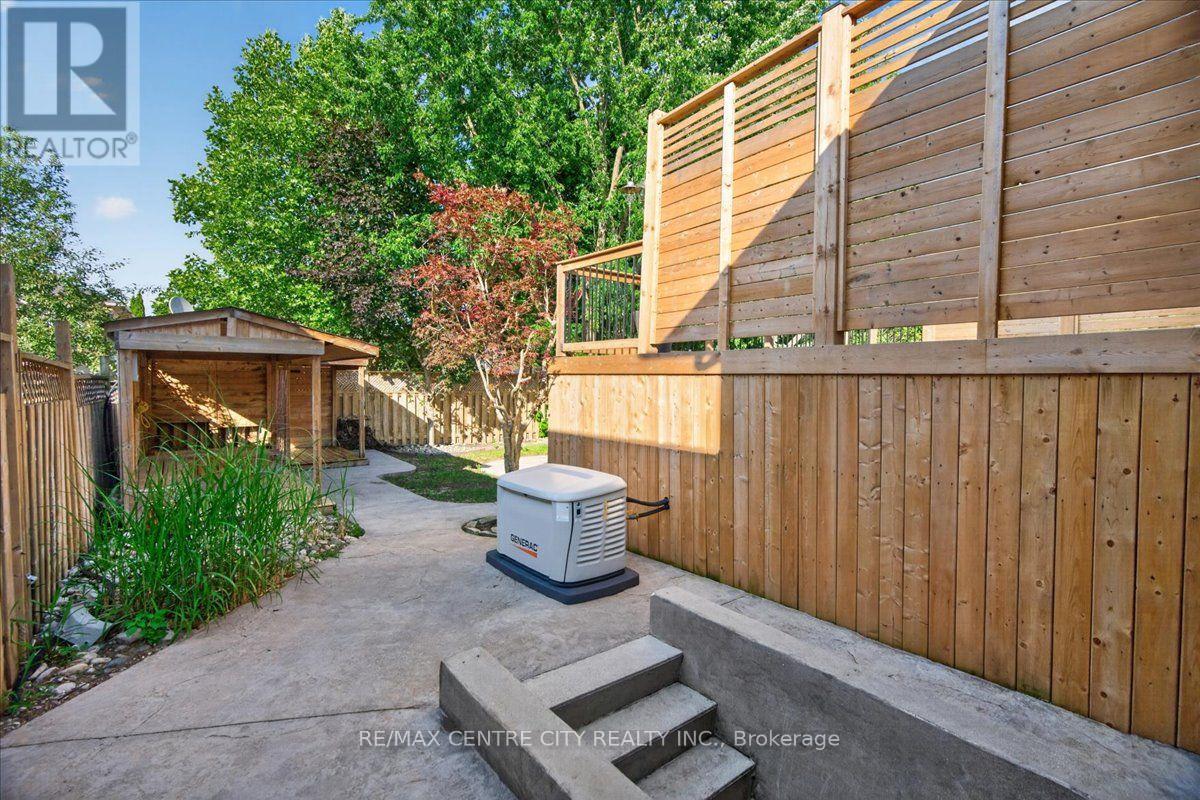 59 BRIDLE PATH - Image 43