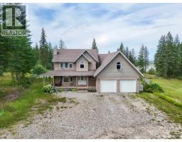 1551 View Drive, Quesnel, BC V2J6G1 Photo 35
