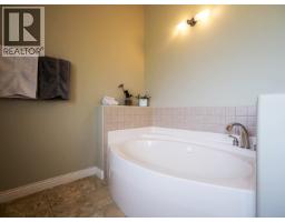 1551 View Drive, Quesnel, BC V2J6G1 Photo 19