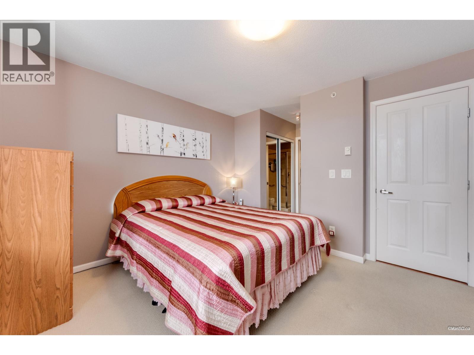 19 1010 EWEN AVENUE, New Westminster