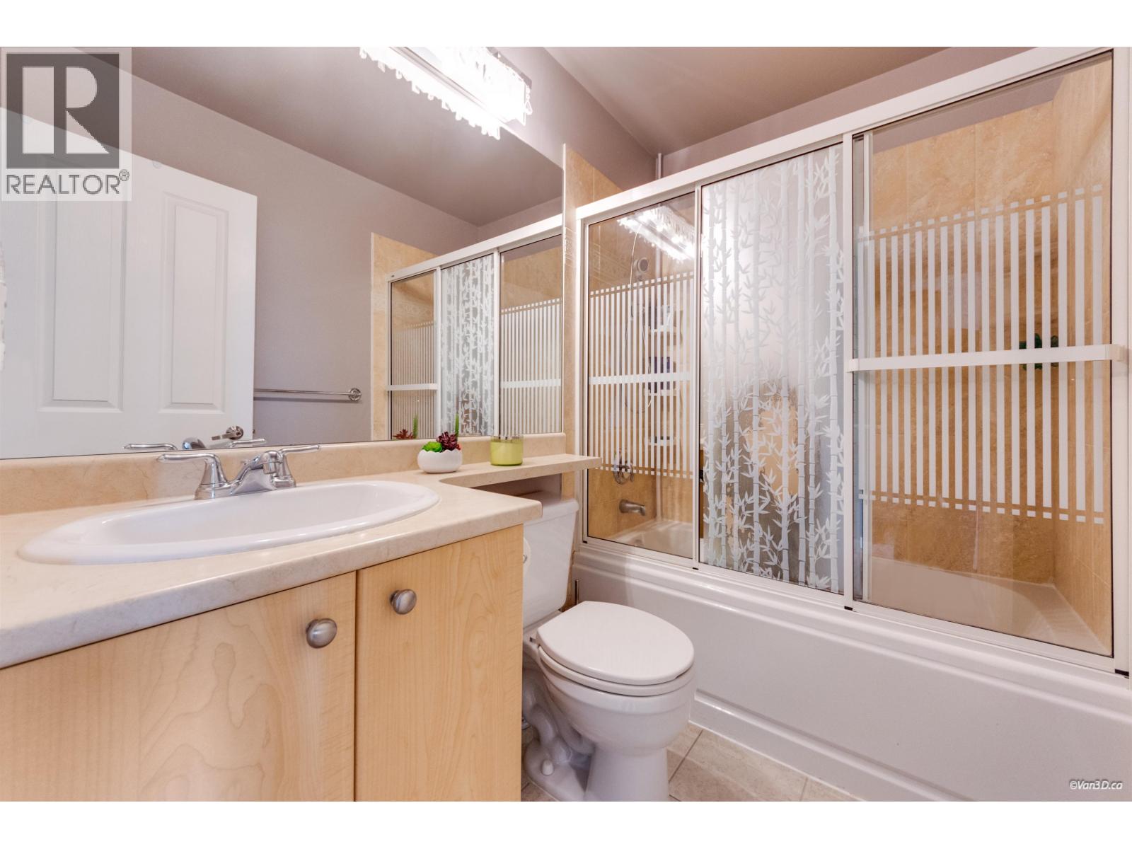 19 1010 EWEN AVENUE, New Westminster