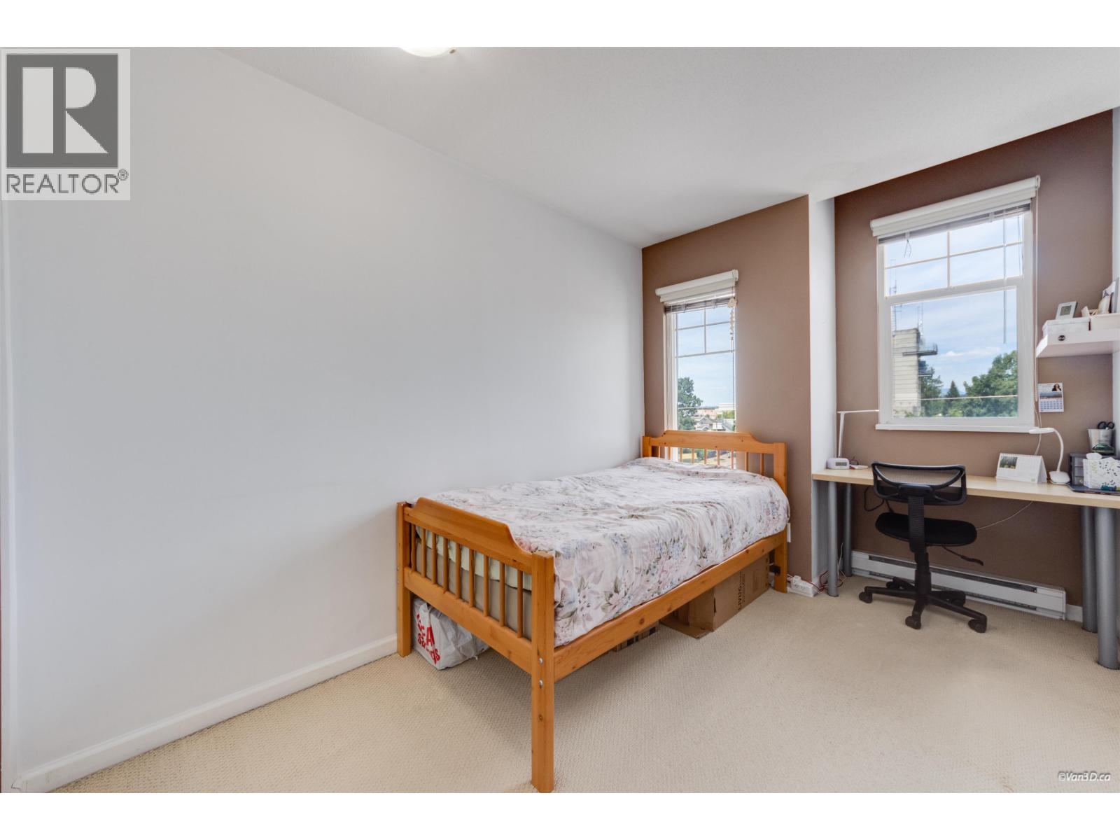 19 1010 EWEN AVENUE, New Westminster