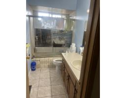 13342 79 Avenue, Surrey, BC V8W8H4 Photo 18