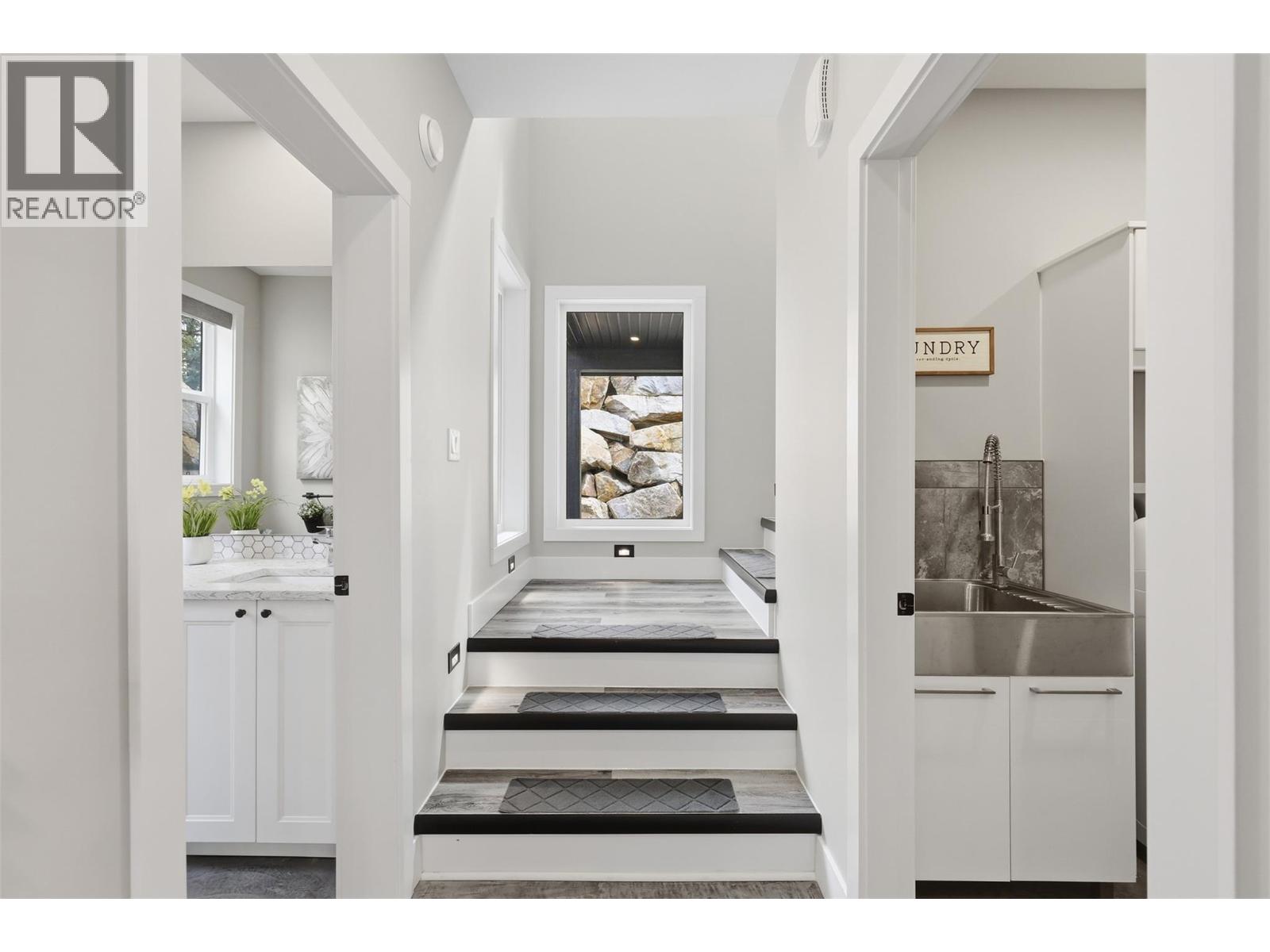2533 Mountain View Drive, Sun Peaks