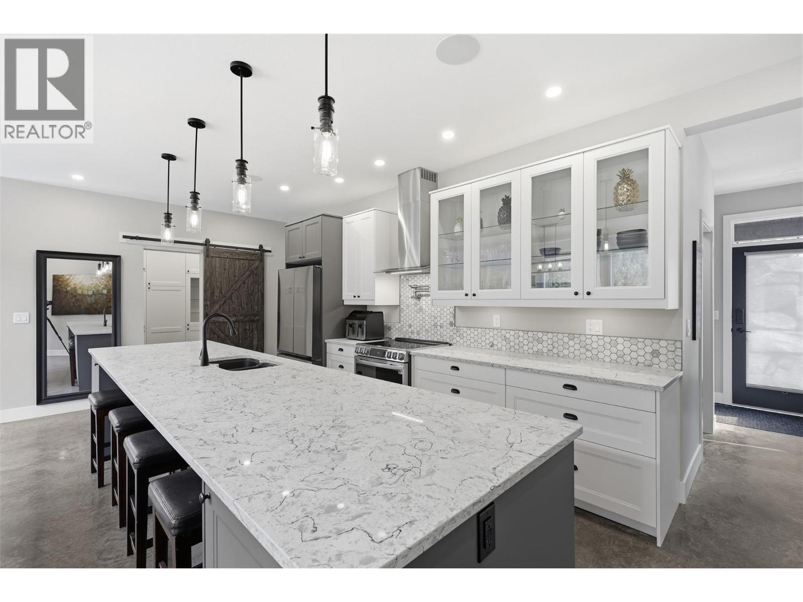 2533 Mountain View Drive, Sun Peaks