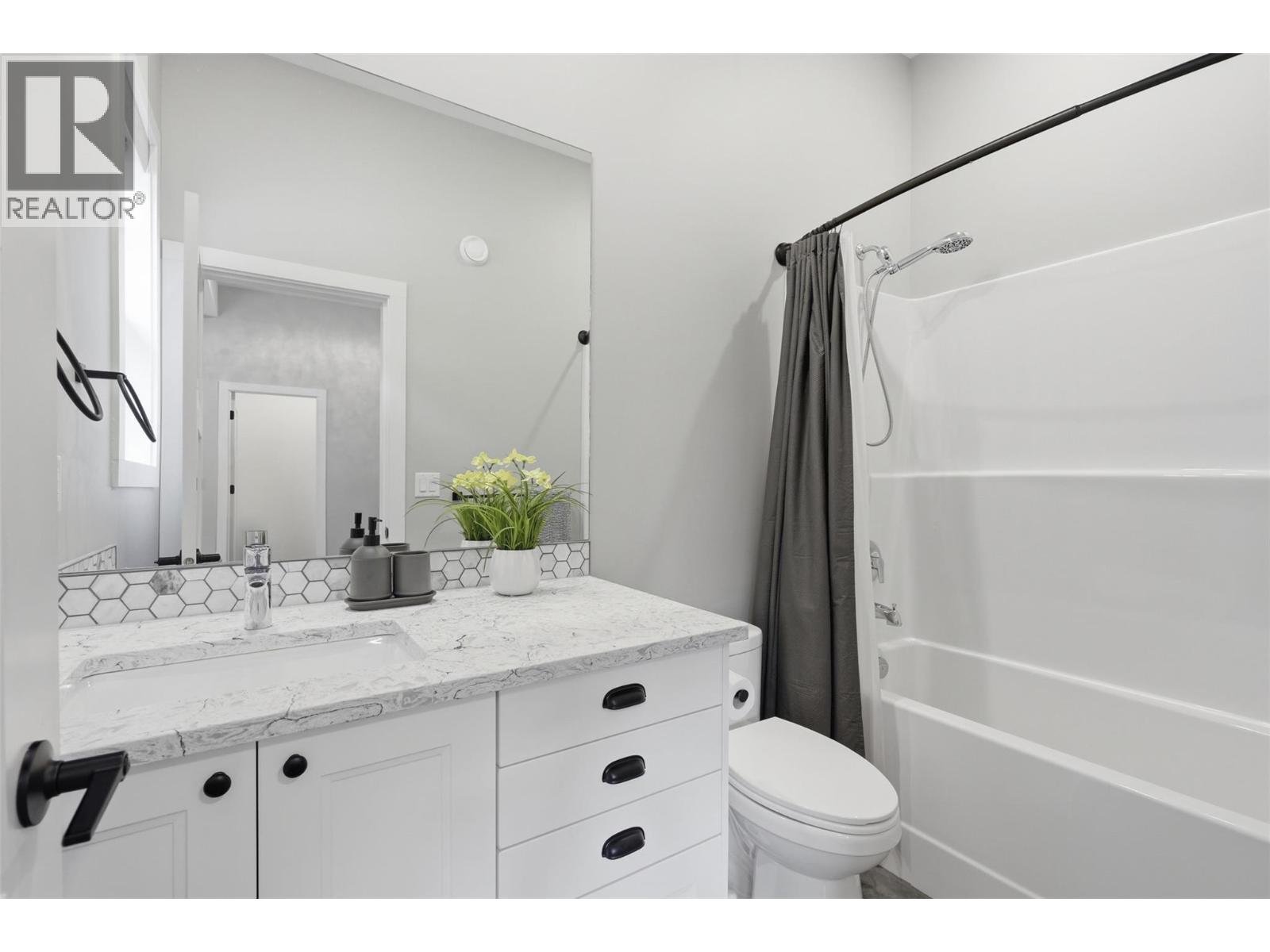 2533 Mountain View Drive, Sun Peaks