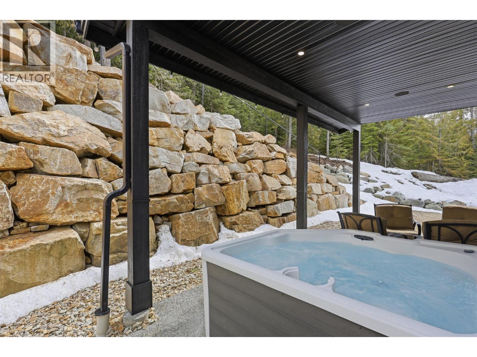 2533 Mountain View Drive, Sun Peaks