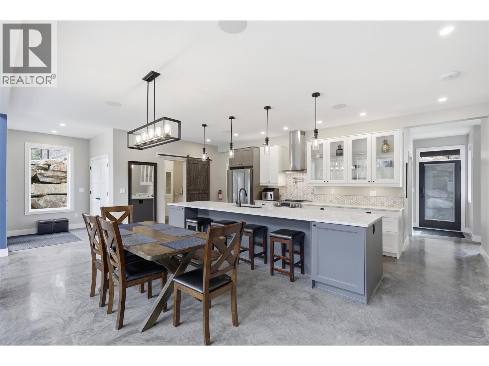 2533 Mountain View Drive, Sun Peaks