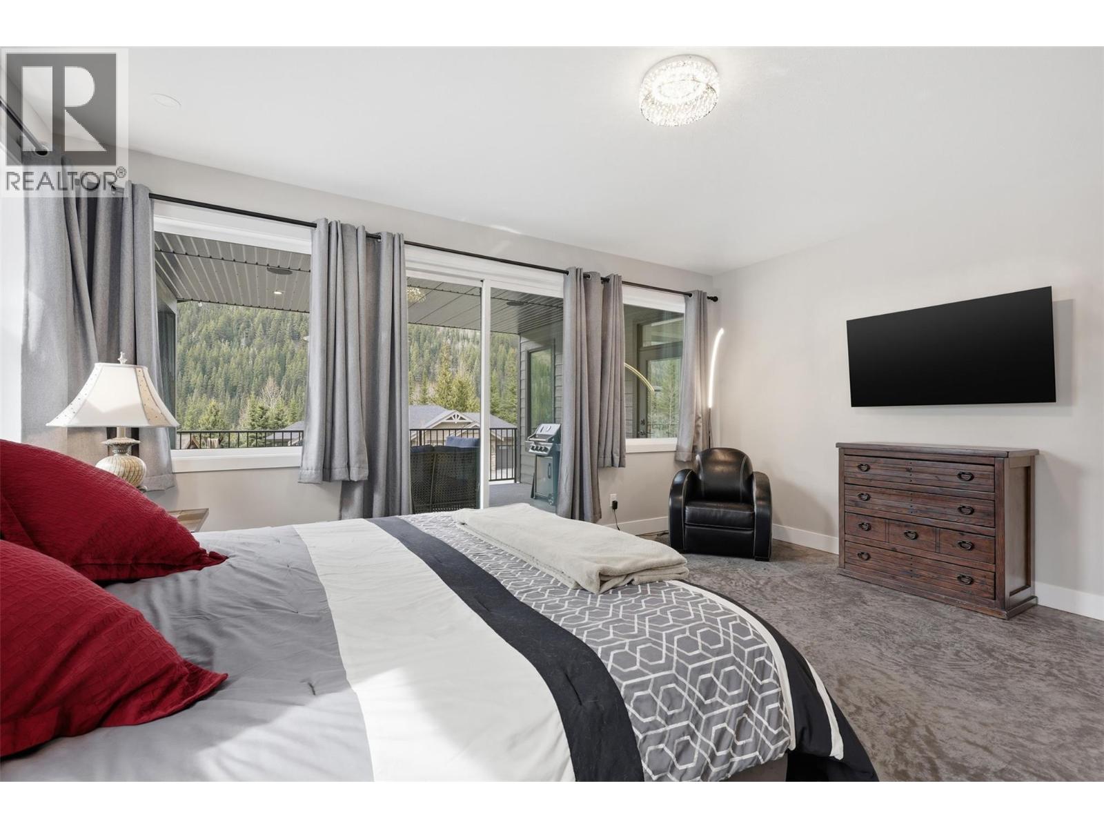 2533 Mountain View Drive, Sun Peaks