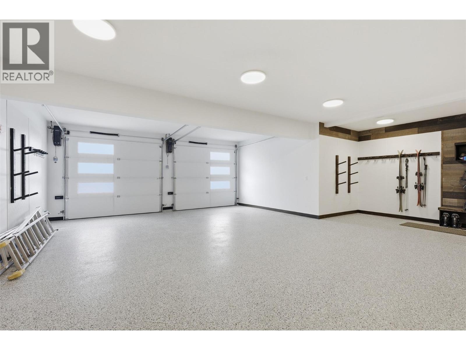 2533 Mountain View Drive, Sun Peaks