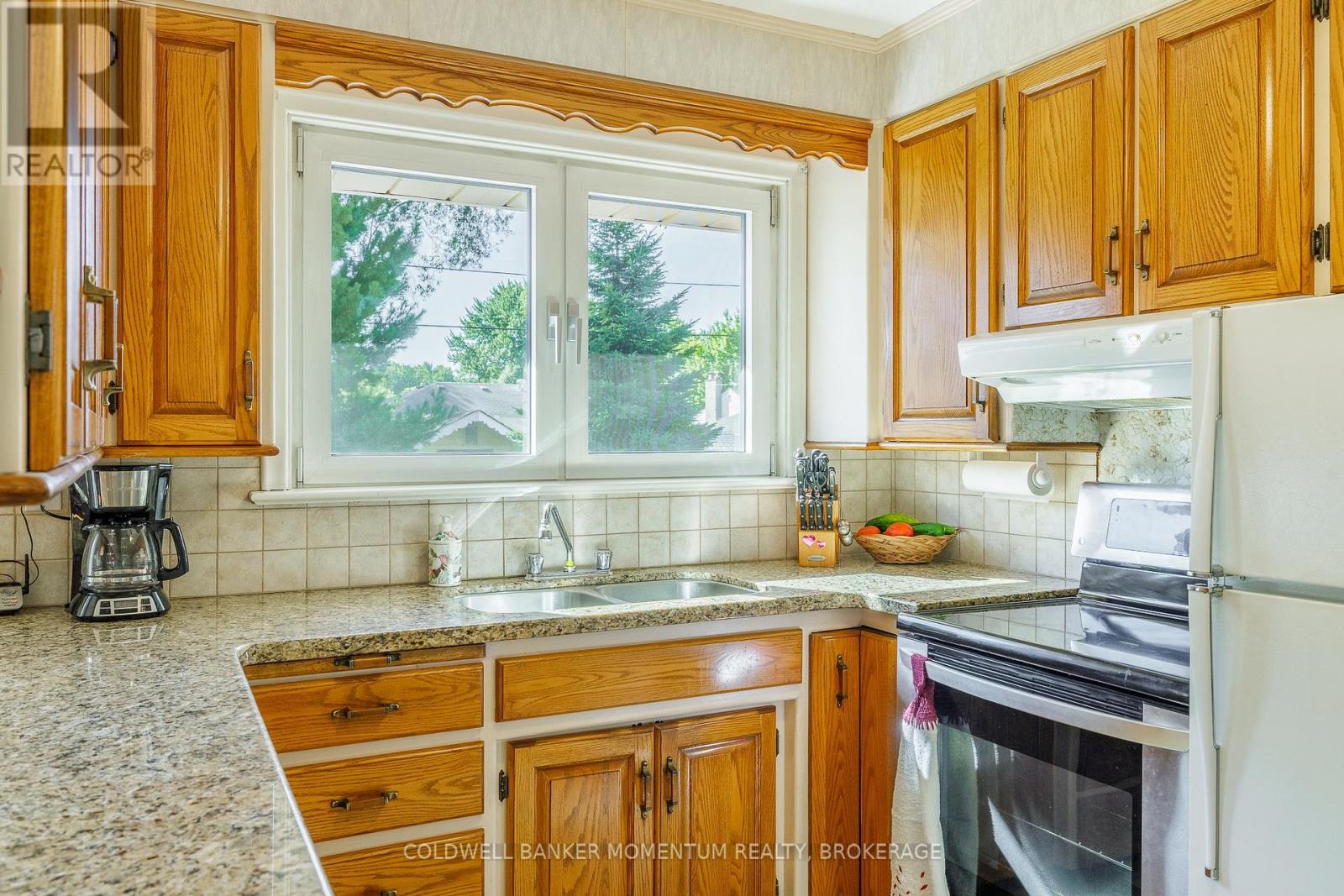 3752 GUNNING DRIVE - 20