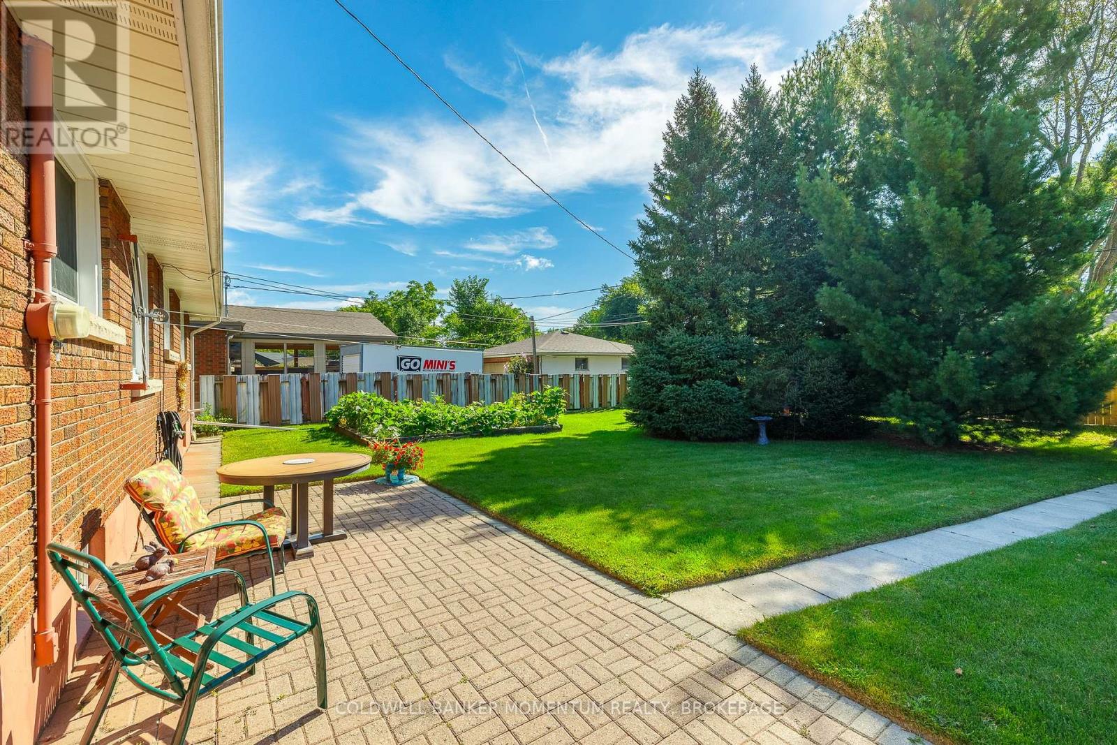 3752 GUNNING DRIVE - 33