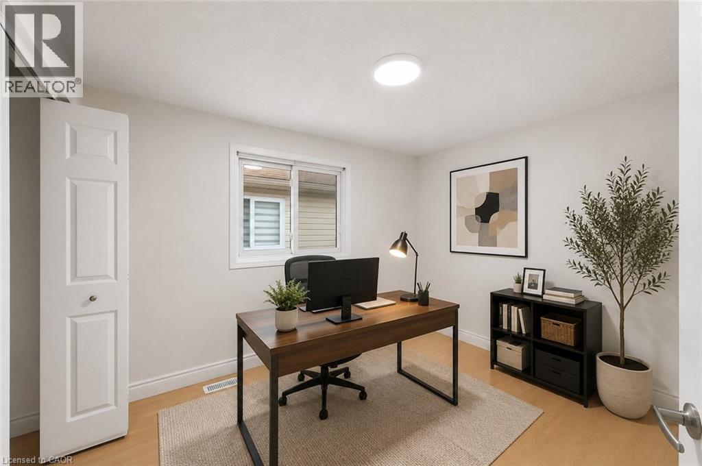 82 BRIDLEWREATH Street - Image 17