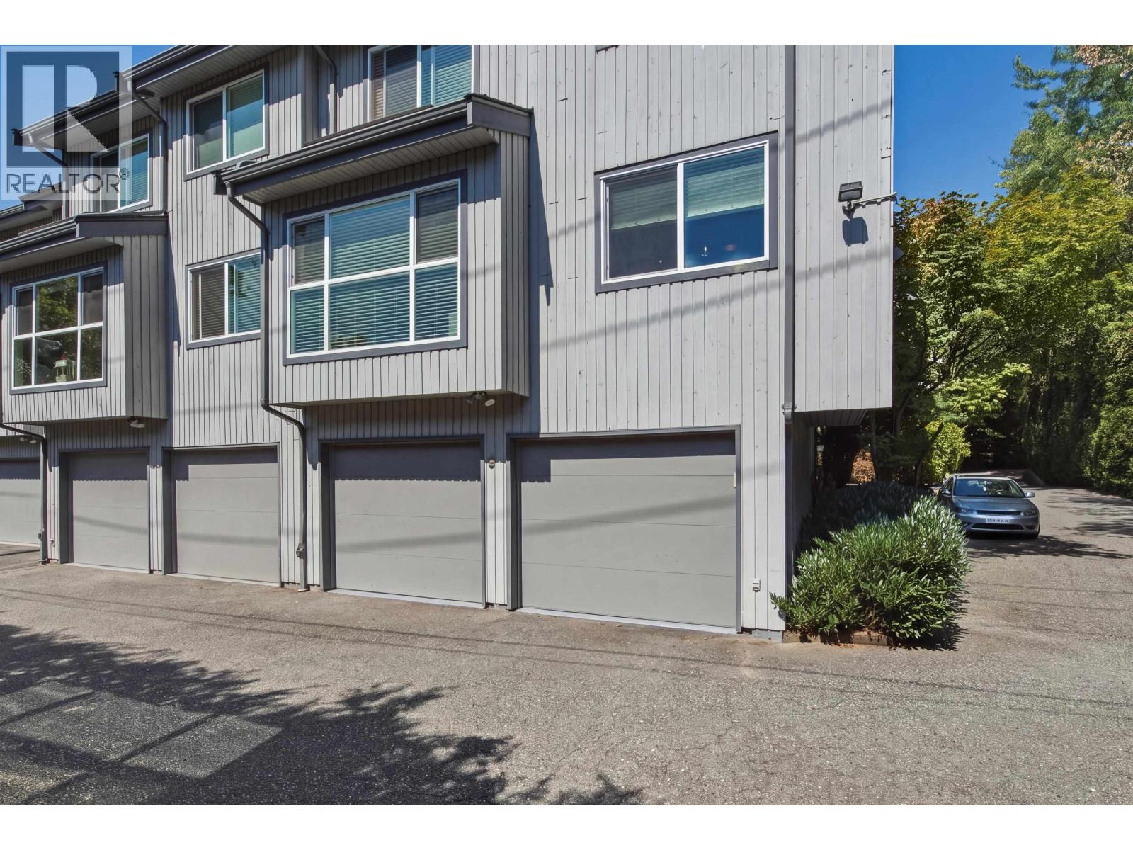 6 300 MAUDE ROAD, Port Moody