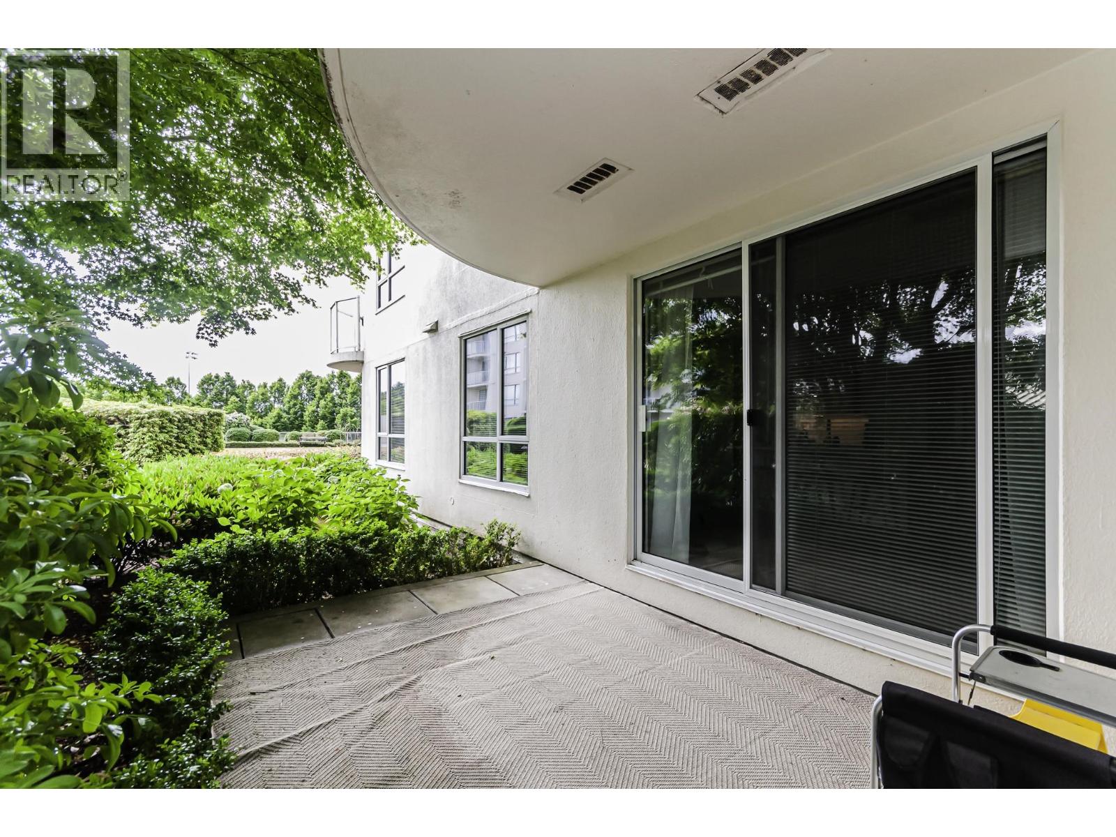 303 7680 GRANVILLE AVENUE, Richmond