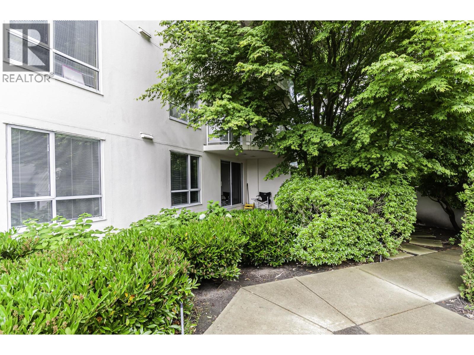 303 7680 GRANVILLE AVENUE, Richmond