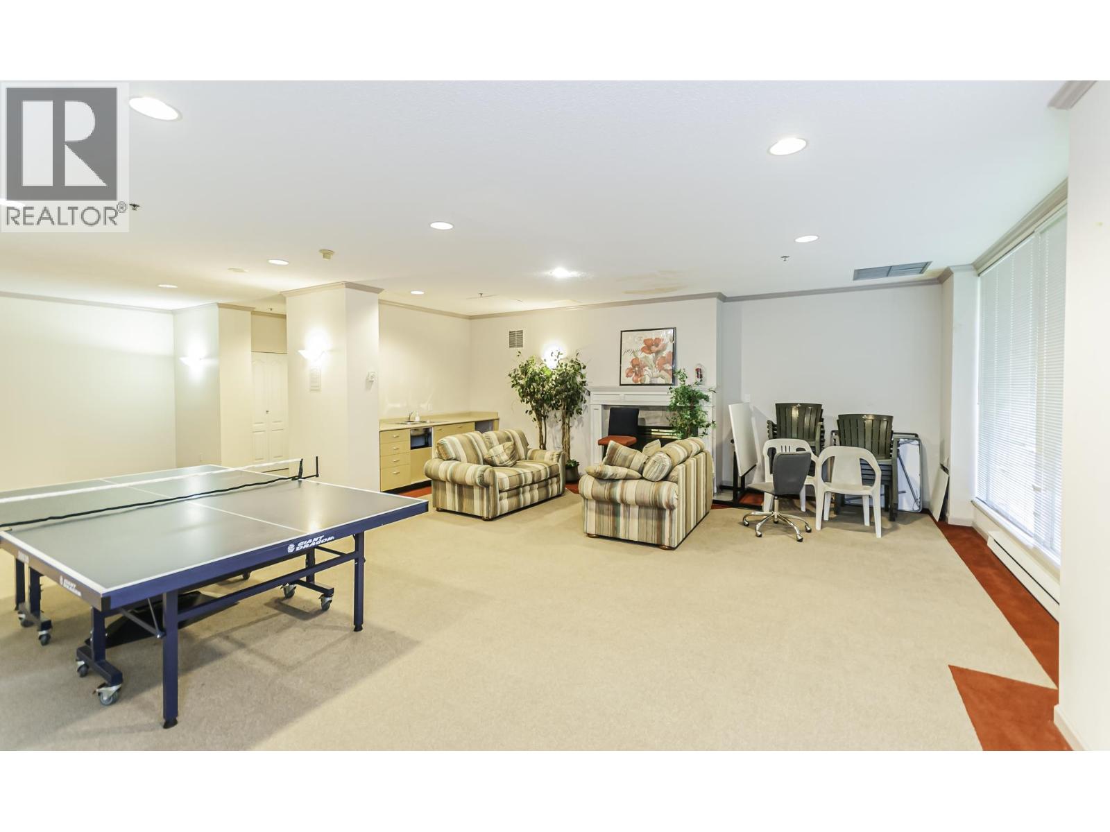 303 7680 GRANVILLE AVENUE, Richmond