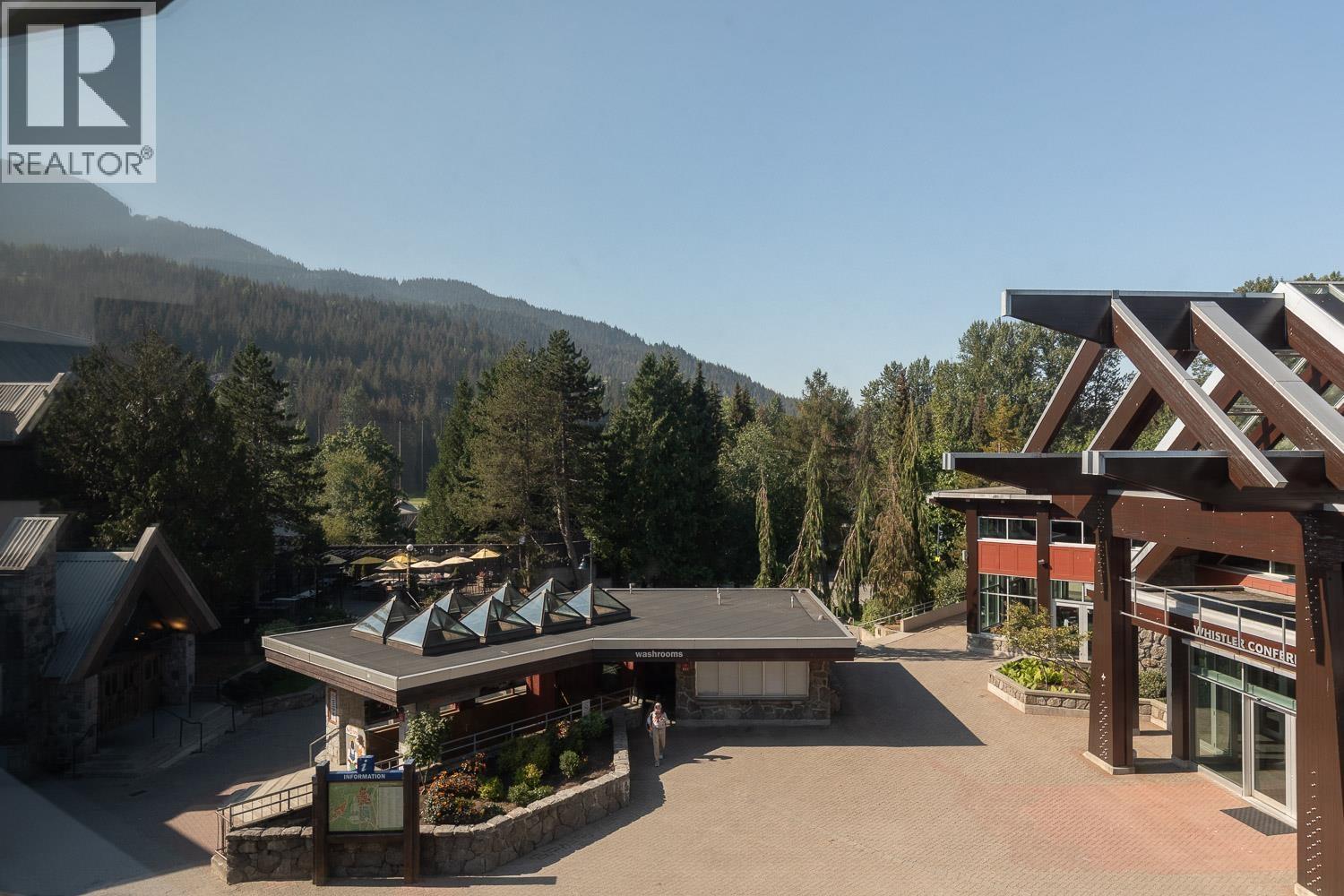 302 4111 GOLFERS APPROACH, Whistler