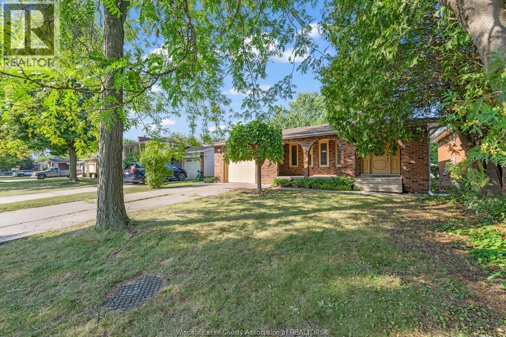 3003 REGIS AVENUE - 1