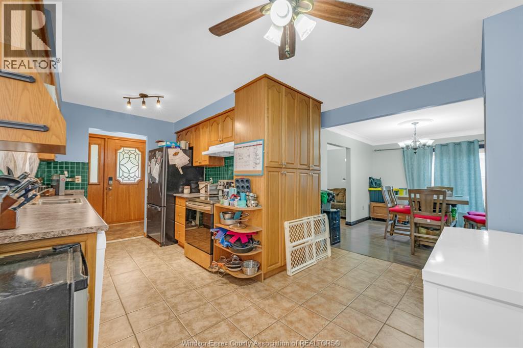 3003 REGIS AVENUE - Image 22