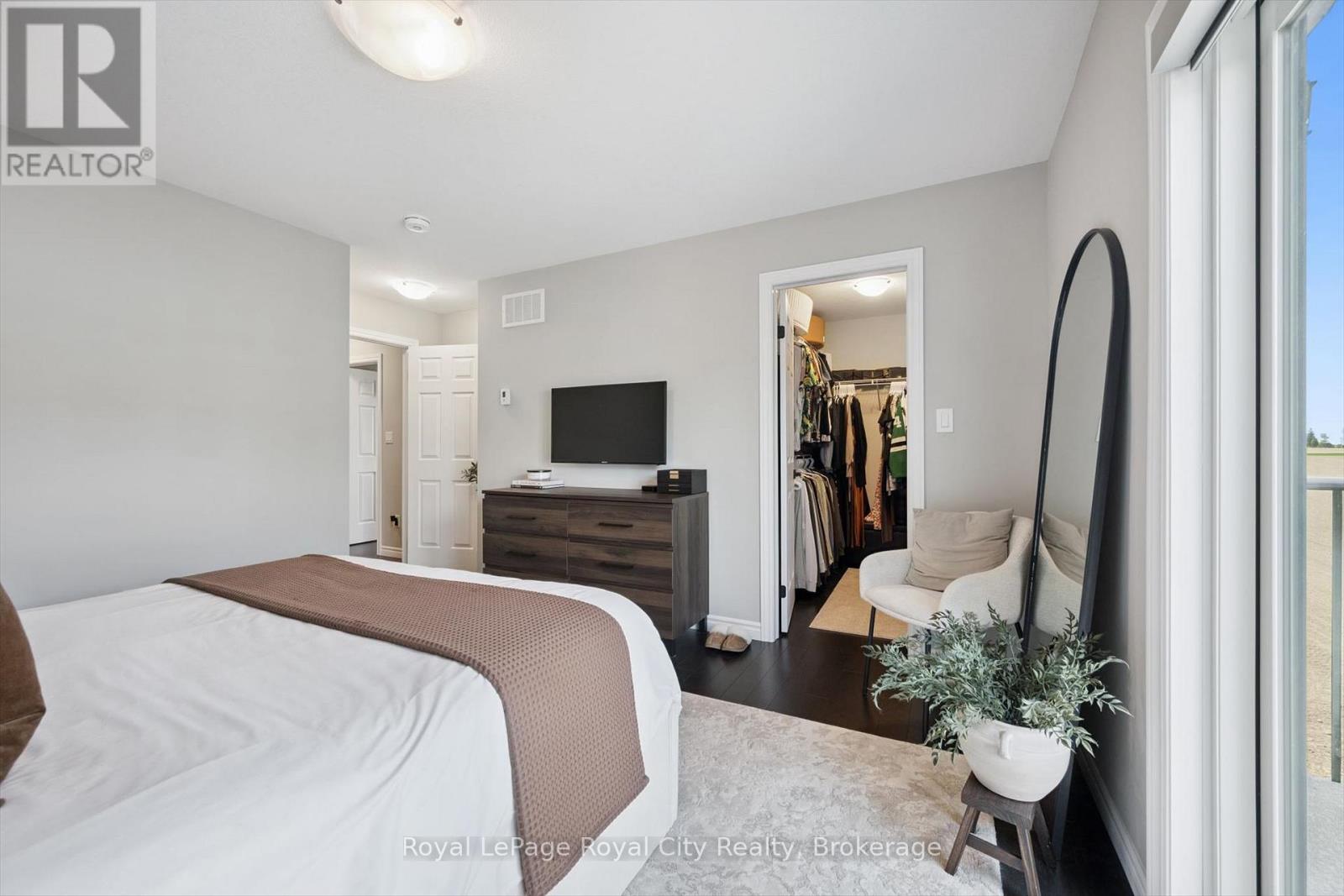 #58 107 WESTRA DRIVE - 23