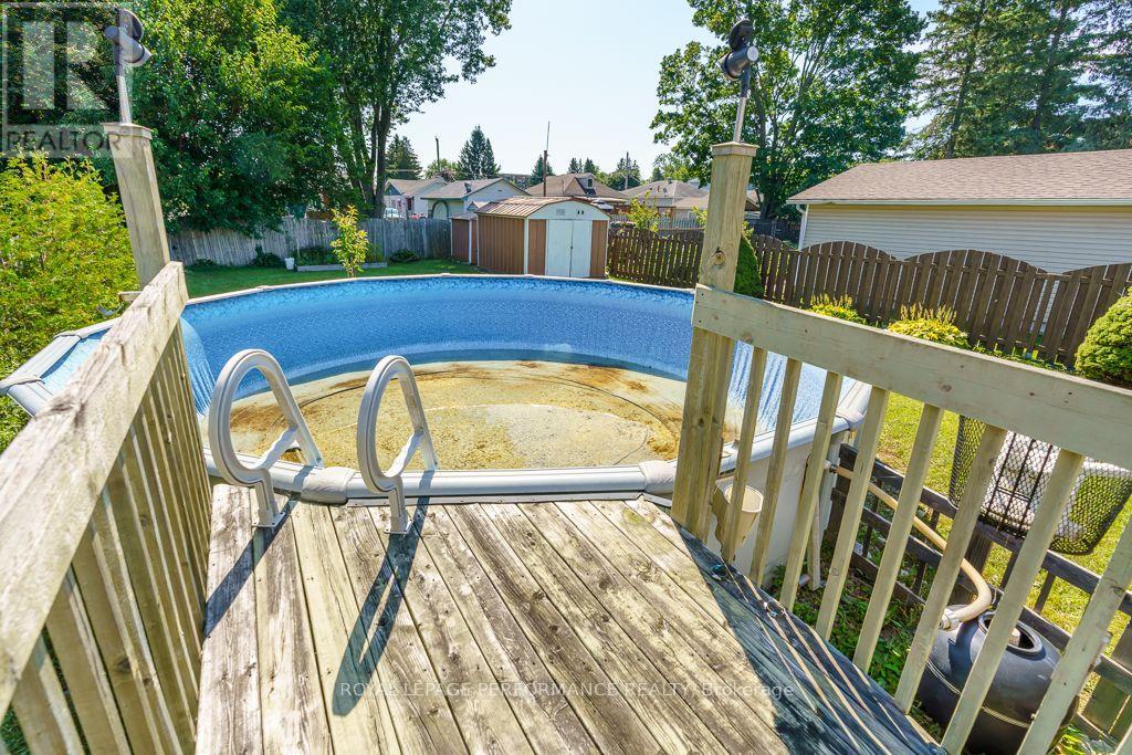463 CAMERON STREET - 9