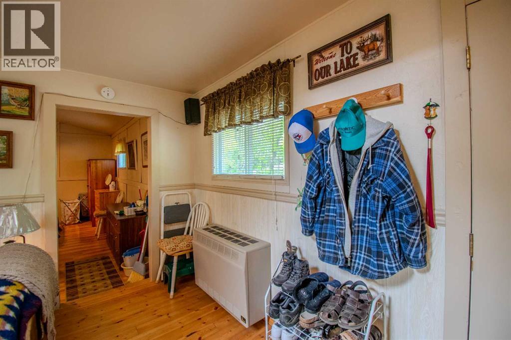 Listing photo – 14 & 16 4 Street, White Sands