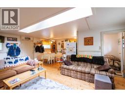 14 & 16 4 Street, White Sands, AB T0C2L0 Photo 17
