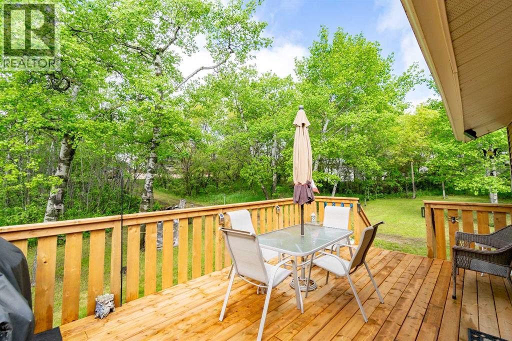 Listing photo – 14 & 16 4 Street, White Sands