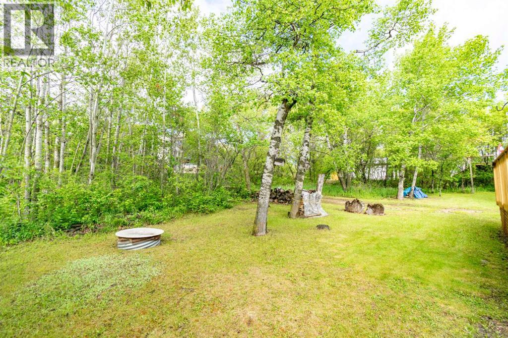 Listing photo – 14 & 16 4 Street, White Sands