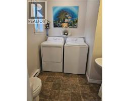 Bath (# pieces 1-6) - 19 5th Ave, Saint Andre, NB E3Y3M2 Photo 6