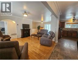 Foyer - 19 5th Ave, Saint Andre, NB E3Y3M2 Photo 16