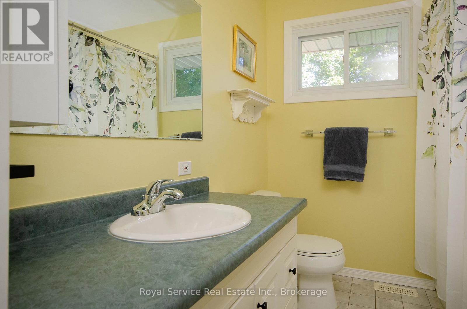 72 BEDFORD STREET - 18
