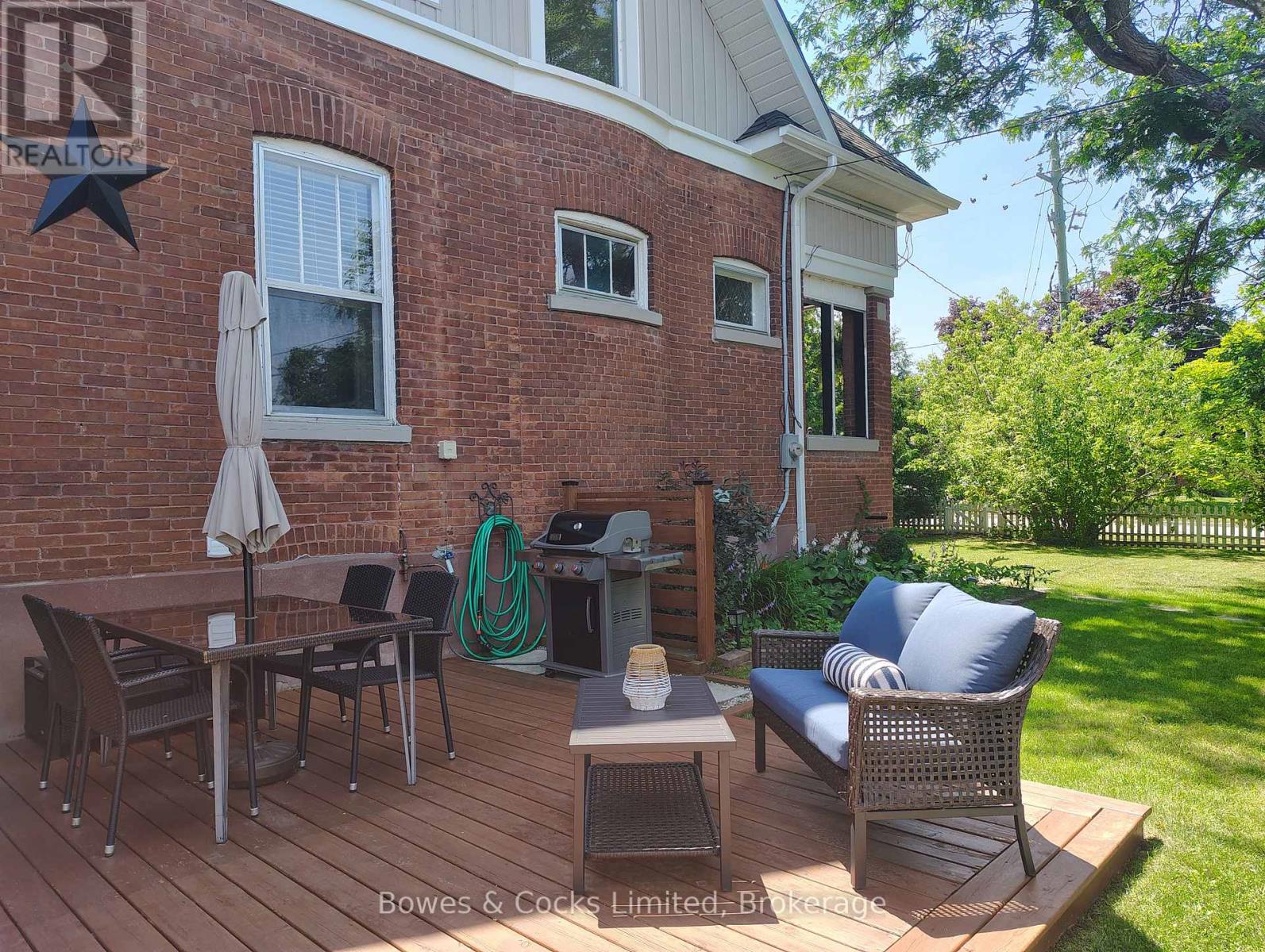 270 WILLIAM STREET N - 38