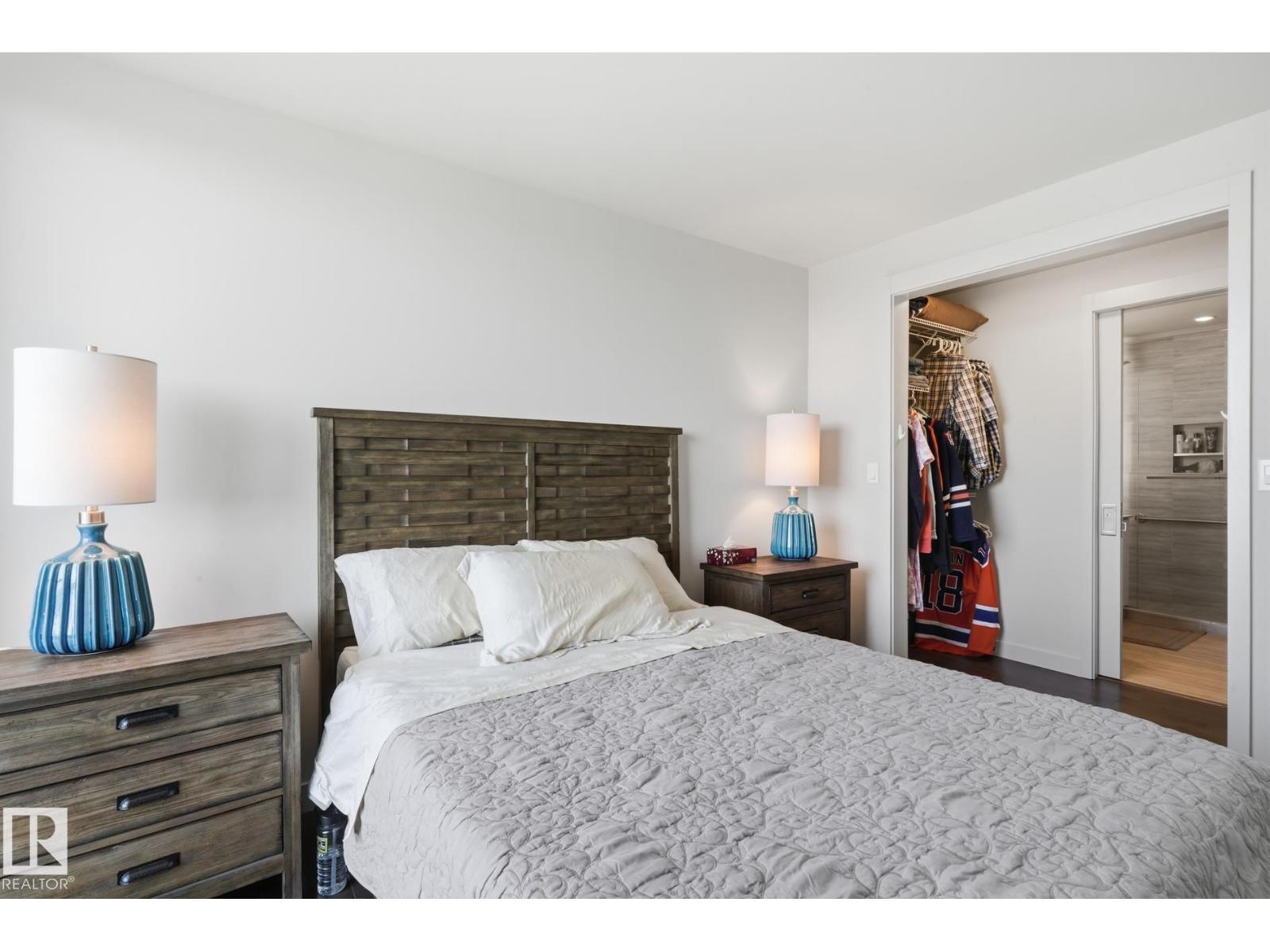 #2911 10360 102 ST NW - 13