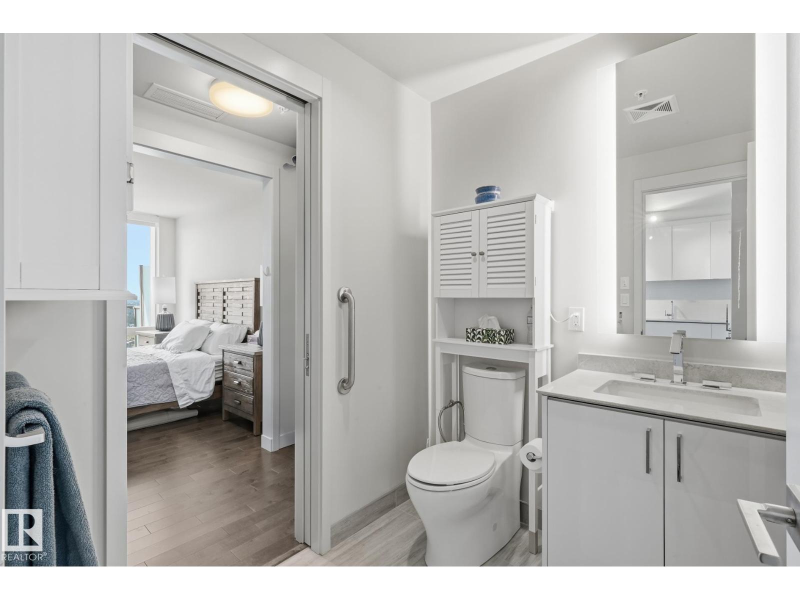 #2911 10360 102 ST NW - 16