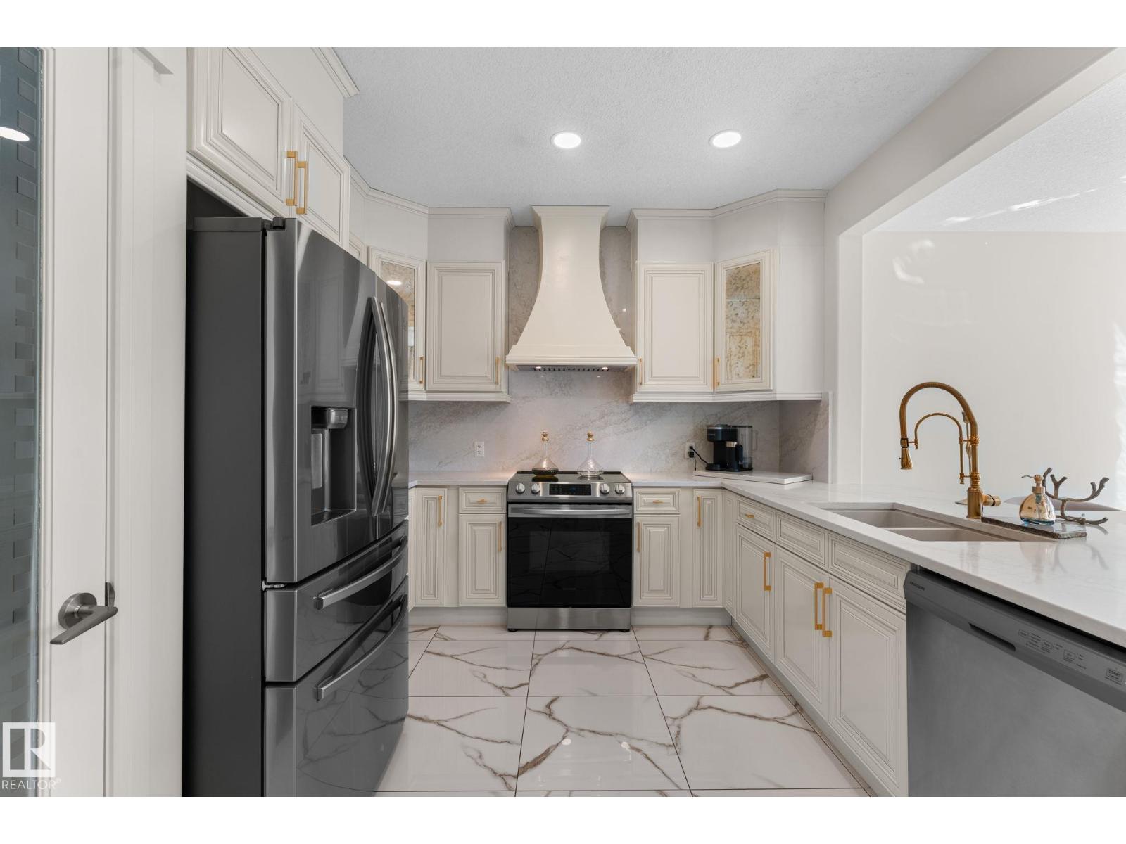 5415 167A AV NW - 12