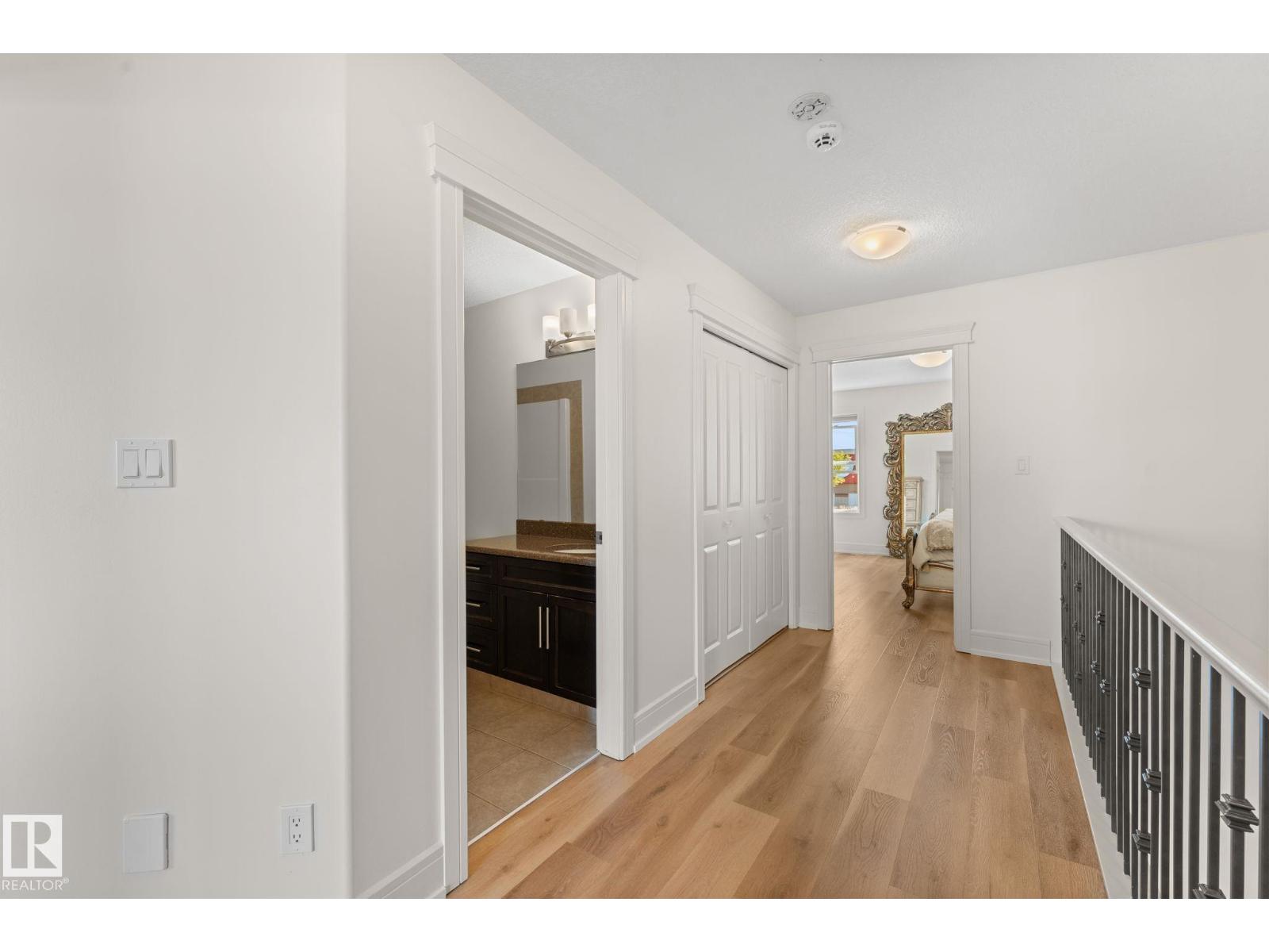 5415 167A AV NW - Image 32