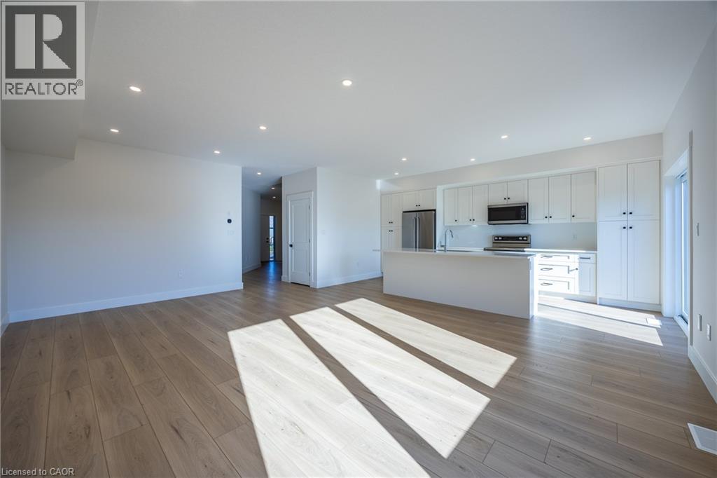 111 AMBER Street - Image 9