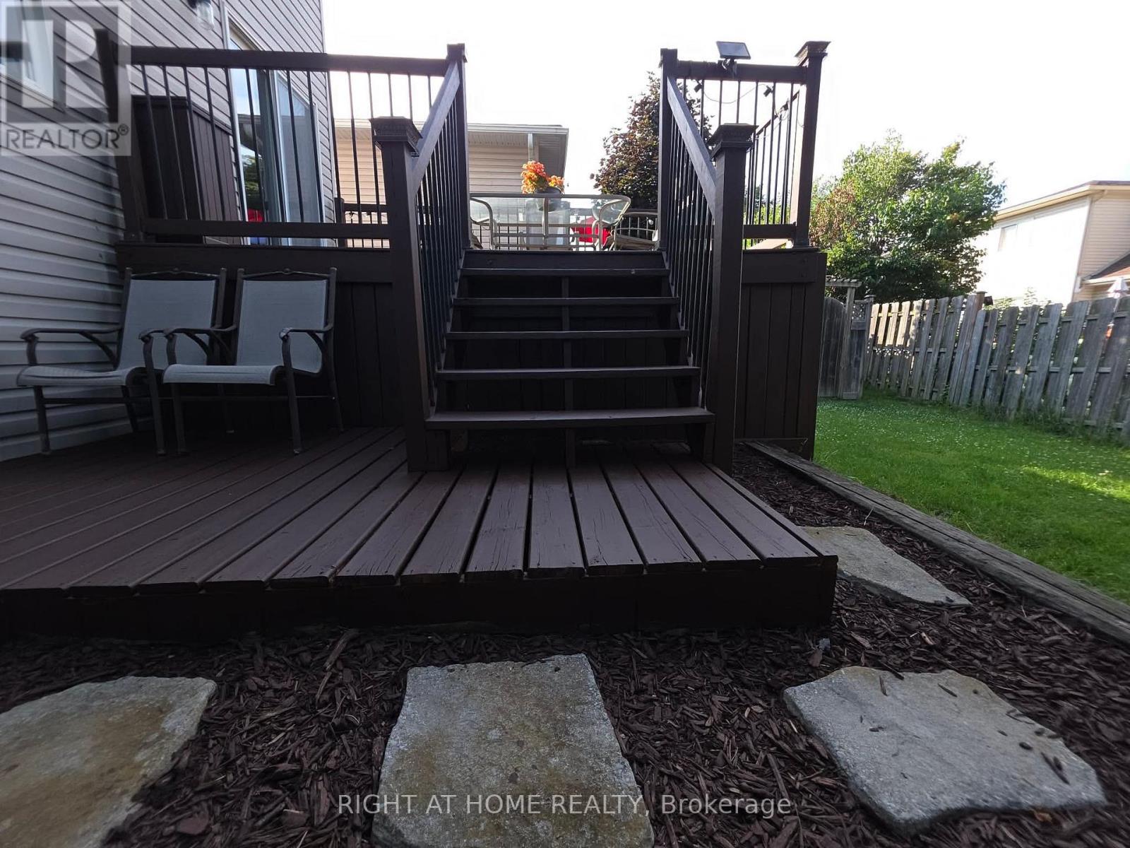 70 FRIEDAY STREET - Image 34