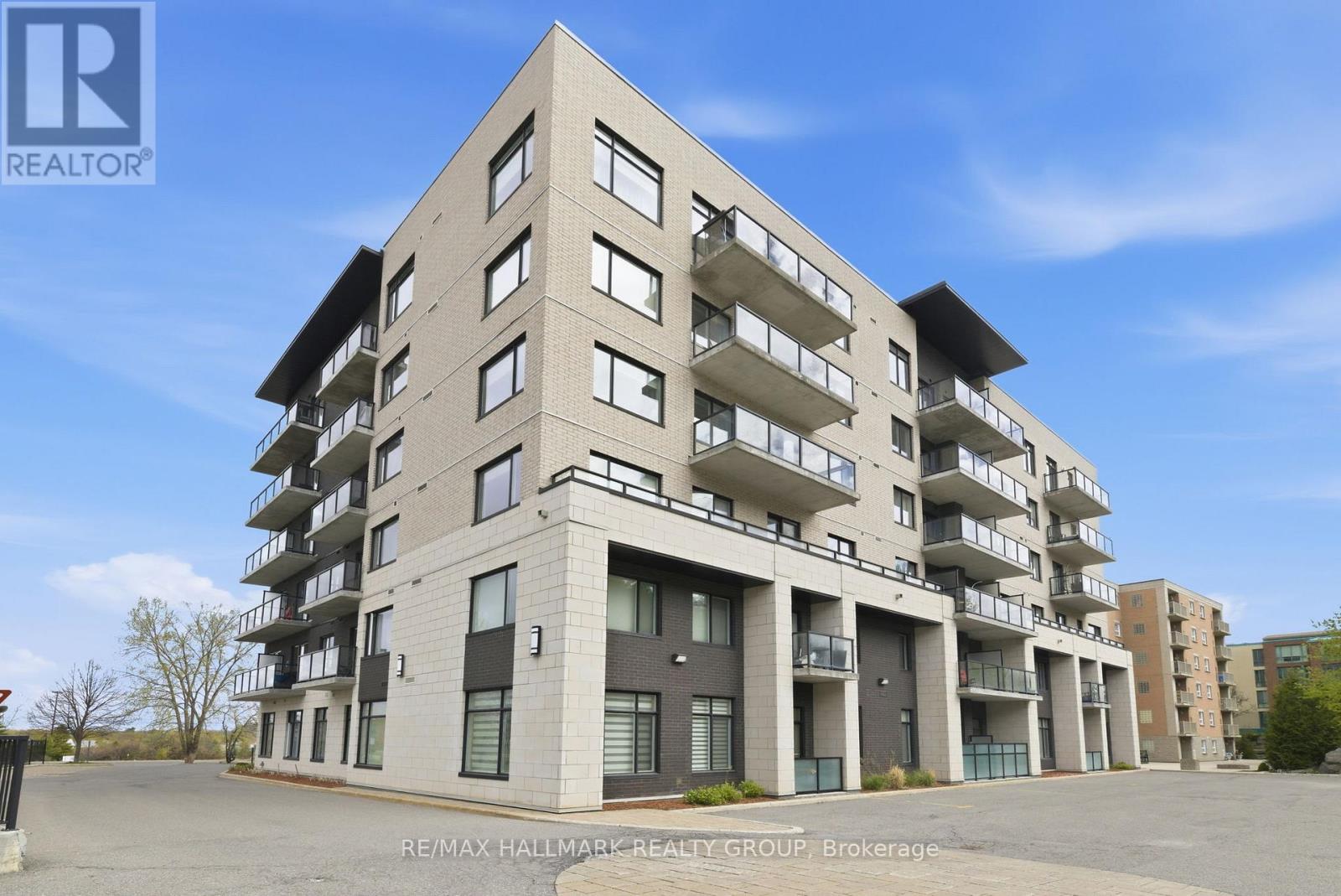 #206 310 CENTRUM BOULEVARD - 2