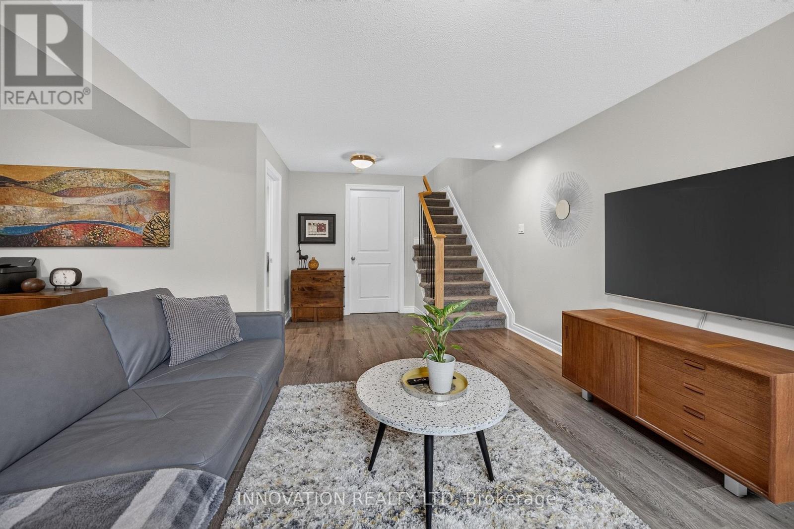 111 DULMAGE CRESCENT - 22