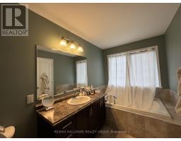 821 Tabaret Street, Ottawa, ON K2M0E4 Photo 20