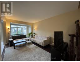 821 Tabaret Street, Ottawa, ON K2M0E4 Photo 6