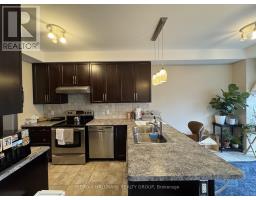 821 Tabaret Street, Ottawa, ON K2M0E4 Photo 9