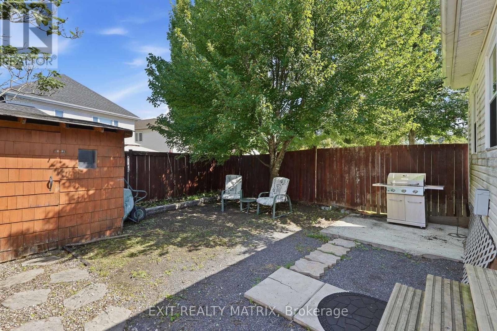 751 CLEARCREST CRESCENT - Image 32