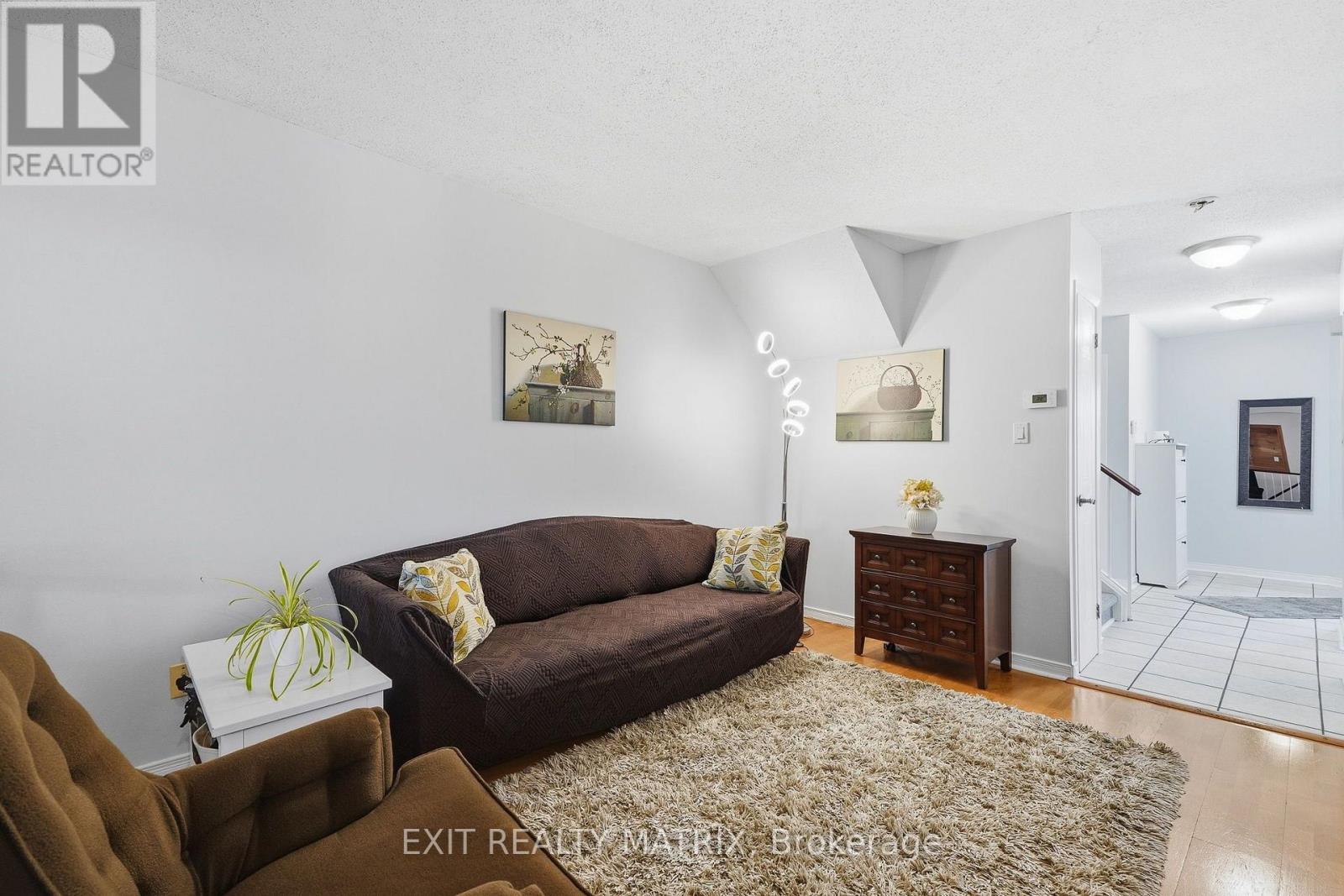 751 CLEARCREST CRESCENT - 8