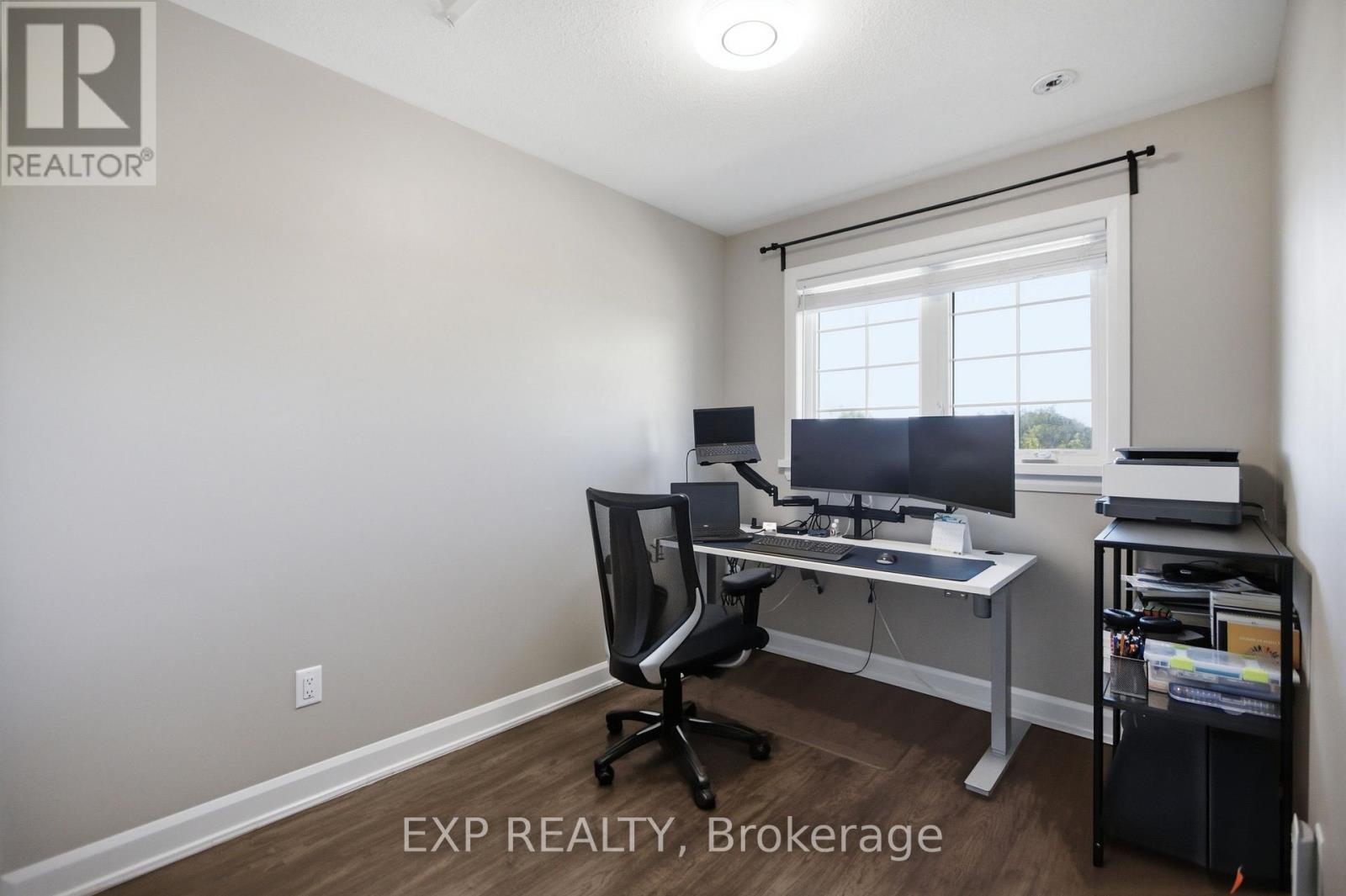 42 VIMY RIDGE CRESCENT - Image 20